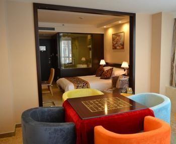 Jingyue International 4*